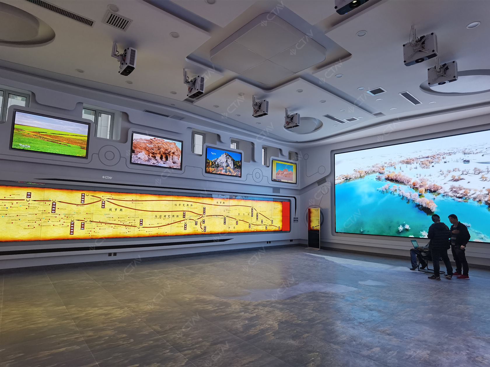 新疆旅游研究院展厅案例图3.jpg